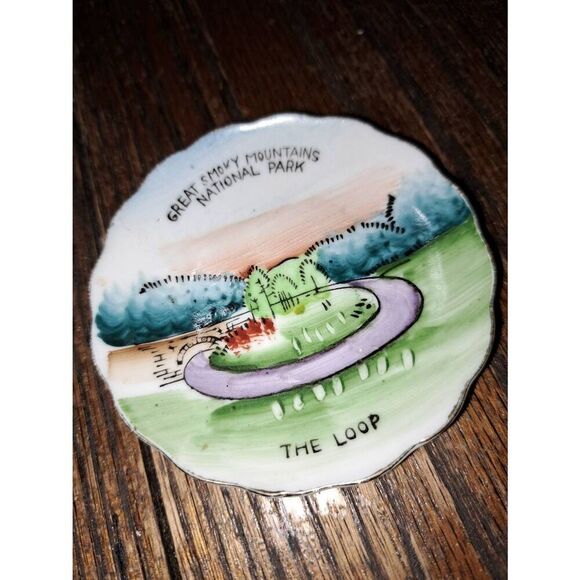 Vintage Small Miniature Great Smoky Mountains The Loop Ceramic Souvenir Plate 3" - Picture 3 of 3